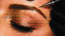 Permanent-Make-up-Motiv aus dem bereitgestellten Flyer